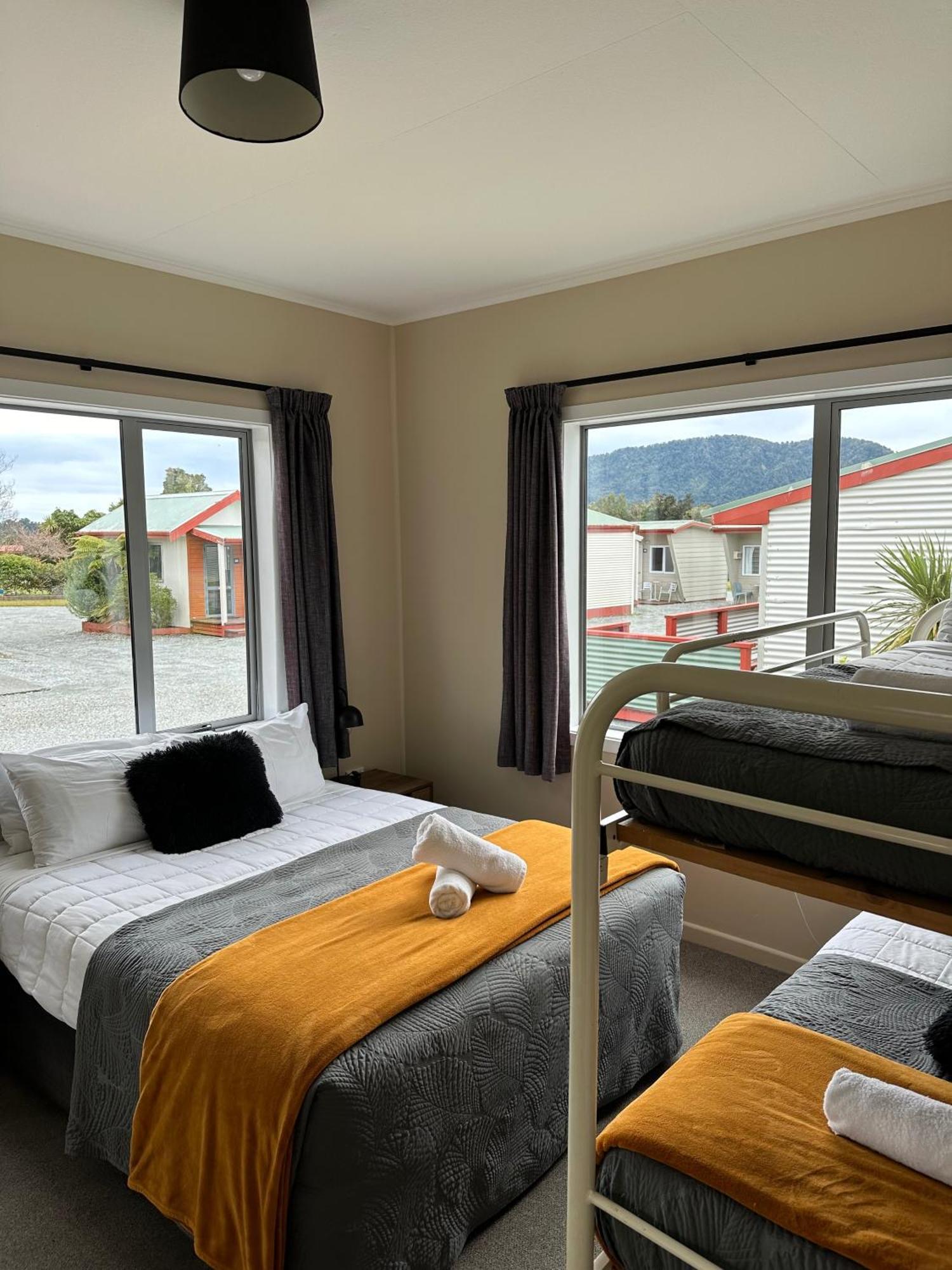 Franz Josef Top 10 Holiday Park المظهر الخارجي الصورة